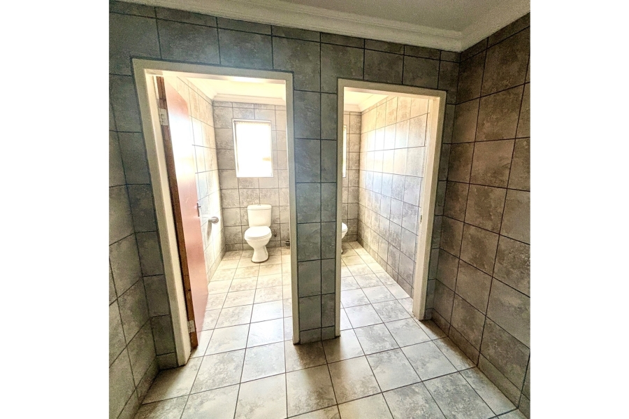 Commercial Property for Sale in Sasolburg Industrial Zone 2 Free State